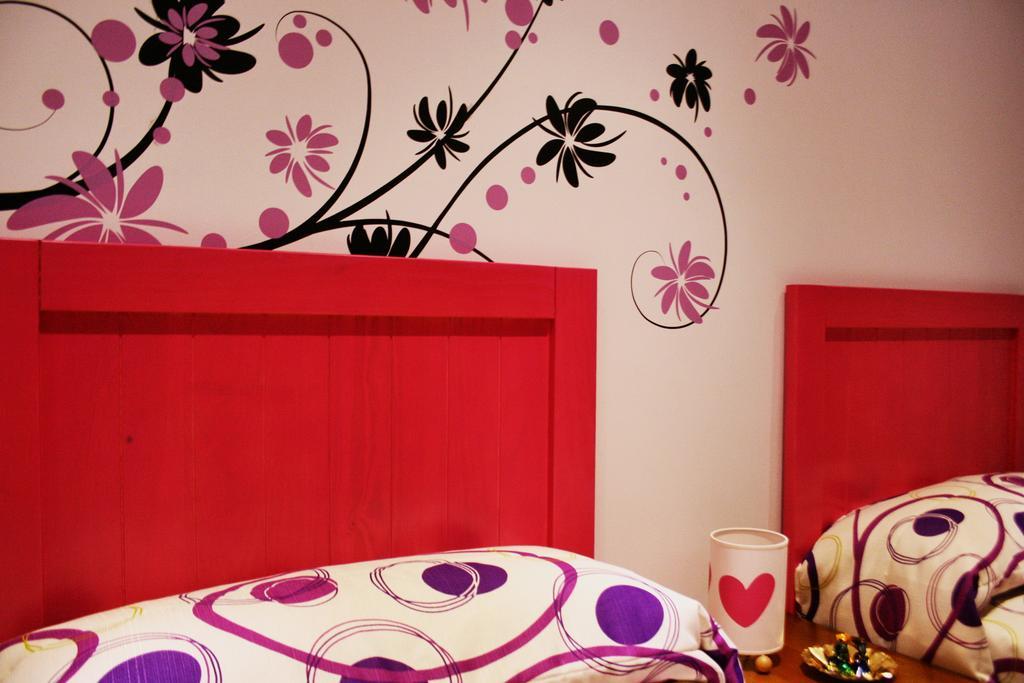 Apartamentos Turisticos Mirayuste กวาดาลูเป ภายนอก รูปภาพ