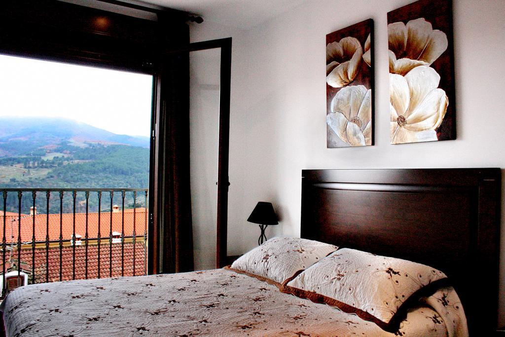 Apartamentos Turisticos Mirayuste กวาดาลูเป ห้อง รูปภาพ